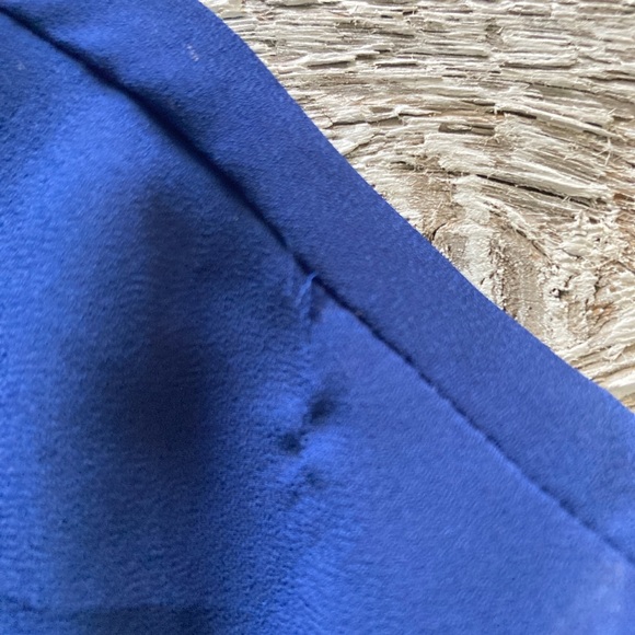 Contemporaine | V-Neck Blouse - M, Blue - Picture 7 of 8